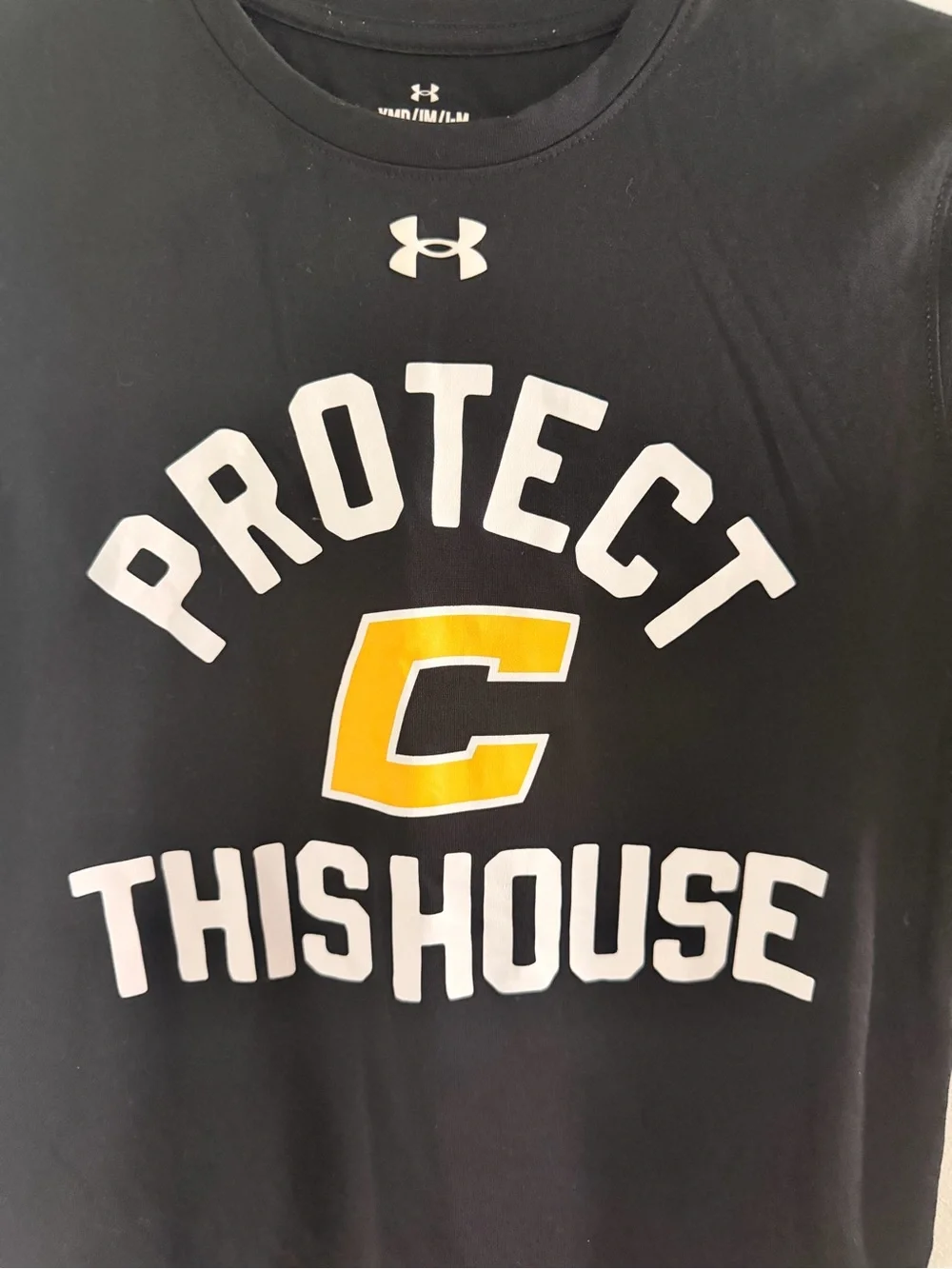 Under Armour Boys Black 